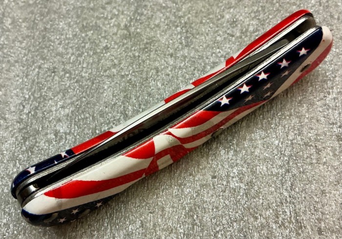 CAMILLUS 907F-"Ol' Glory" Series<br />Pocket Knife #47.