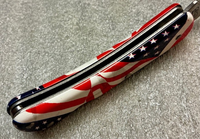 CAMILLUS 907F-"Ol' Glory" Series<br />Pocket Knife #47.