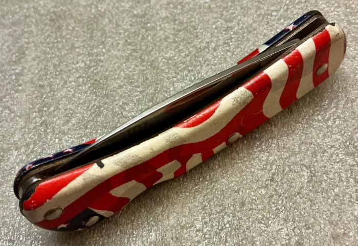 CAMILLUS 907F-"Ol' Glory" Series<br />Pocket Knife #48.