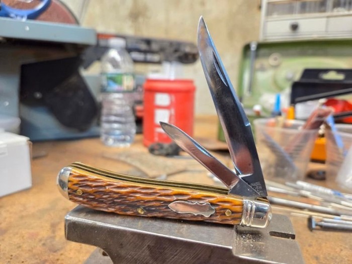 schrade.jpg