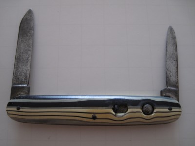Knife small.jpg