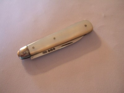 1926 Sheffield Solid Silver Pearl Fruit Knife -4.jpg