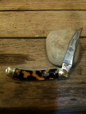 Dark Butter and Molasses single blade.JPG