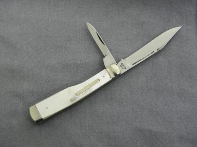 Queen City pearl gunstock 001.jpg