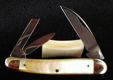 seduc-gold.jpg