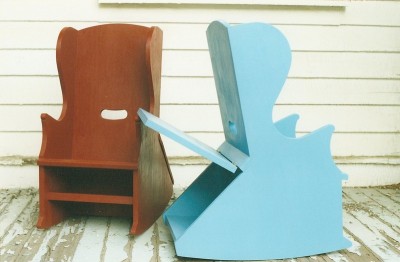 Child rocker, compleat with finger pinching back door.