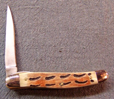 197UH bone pile side.jpg