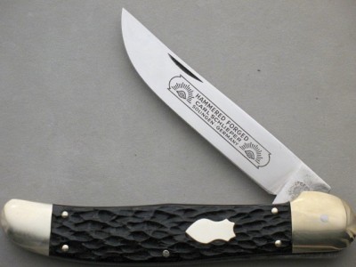 Eye Brand Folding Hunter, 216269555 .jpg