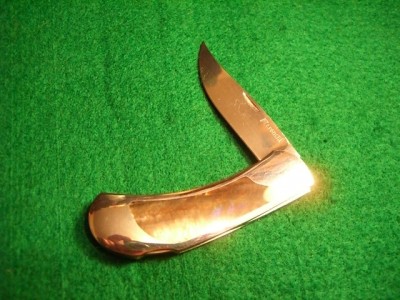 Buster Warenski Black Lip 001.jpg